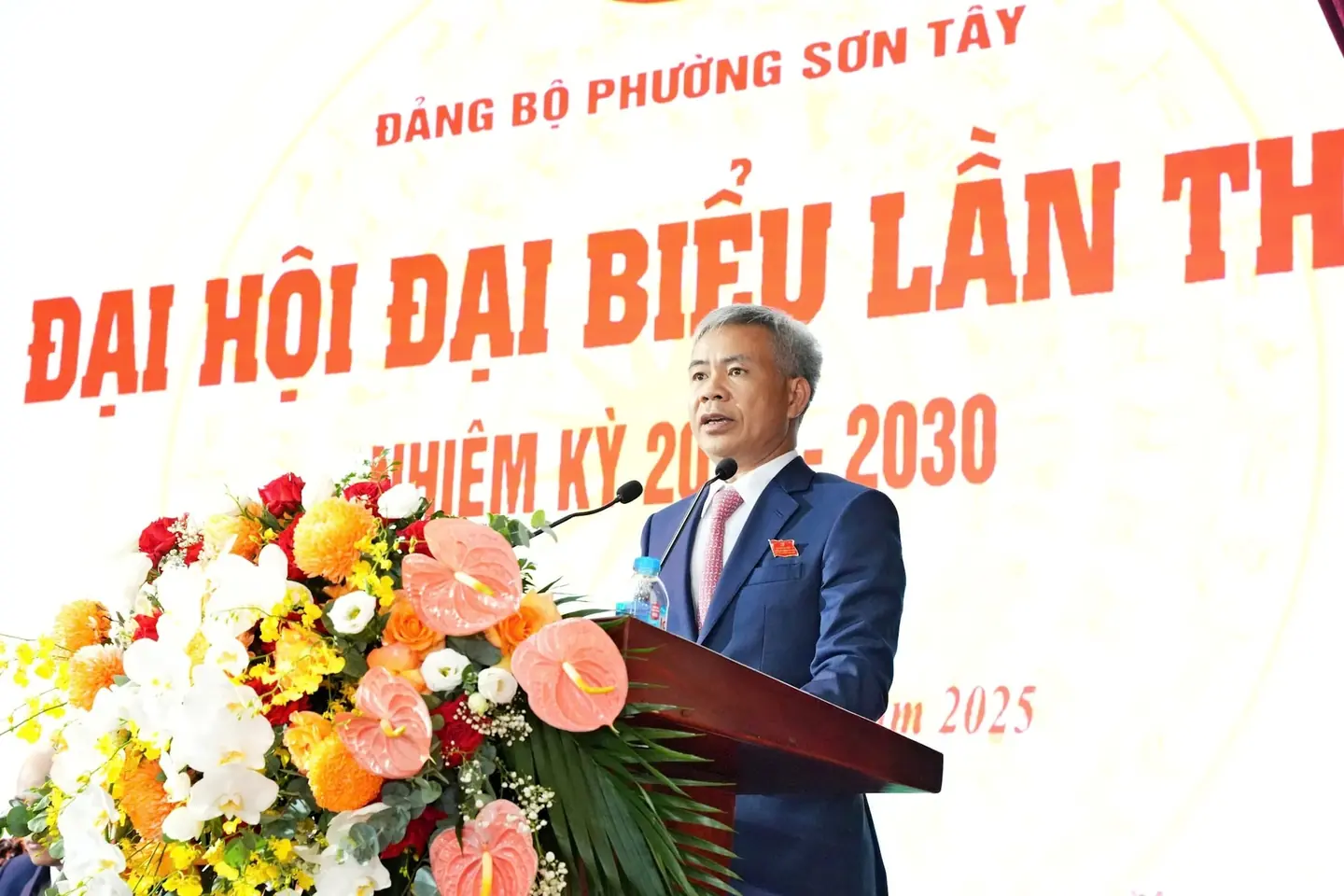 Bí thư Đảng ủy, Chủ tịch HĐND phường Sơn Tây Ngô Đình Ngũ